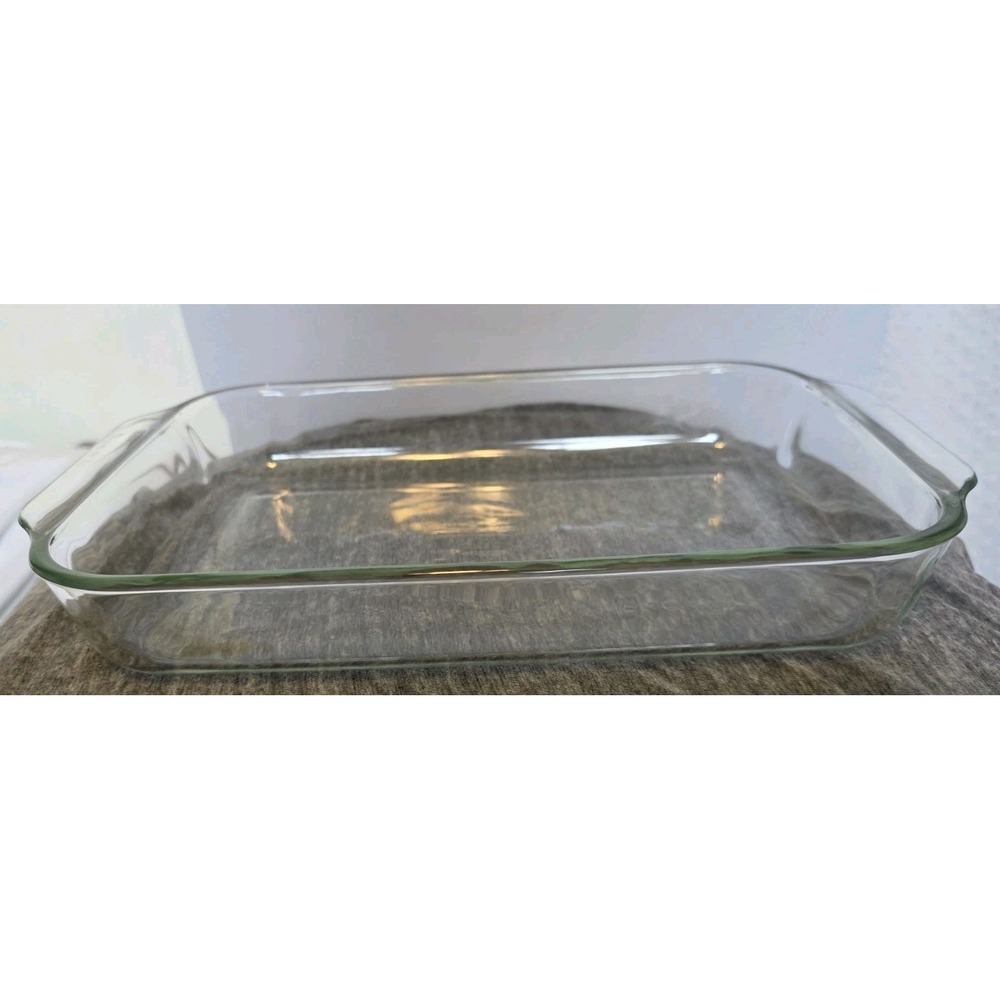 Vintage Pyrex Casserole Dish Baking Pan 233 Clear Glass 13-1/2 x 8-3/4 x 1-3/4